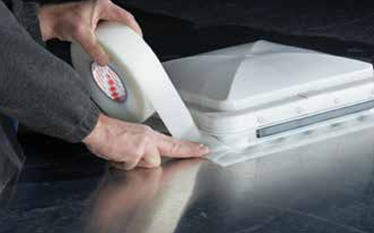 3M™ Extreme Sealing Tape 4412N and 4411 Series